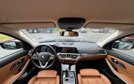 BMW 3 серия, 2021 год, 4 400 000 рублей, 14 фотография