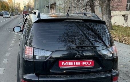 Mitsubishi Outlander III рестайлинг 3, 2011 год, 1 900 000 рублей, 5 фотография