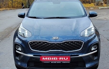 KIA Sportage IV рестайлинг, 2021 год, 2 800 000 рублей, 2 фотография