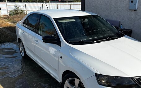 Skoda Rapid I, 2014 год, 750 000 рублей, 3 фотография