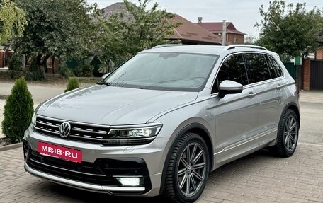 Volkswagen Tiguan II, 2018 год, 3 319 000 рублей, 3 фотография