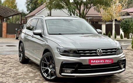 Volkswagen Tiguan II, 2018 год, 3 319 000 рублей, 8 фотография