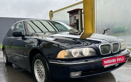 BMW 5 серия, 1998 год, 559 000 рублей, 3 фотография