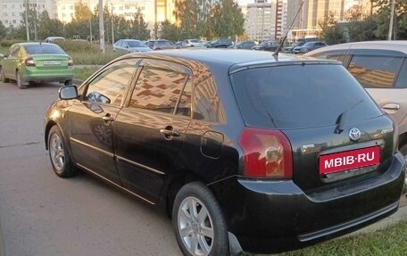 Toyota Corolla, 2005 год, 770 000 рублей, 4 фотография