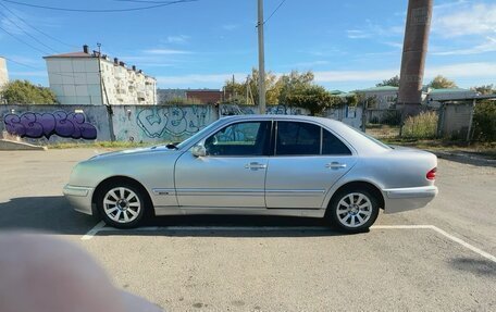 Mercedes-Benz E-Класс, 2002 год, 480 000 рублей, 9 фотография