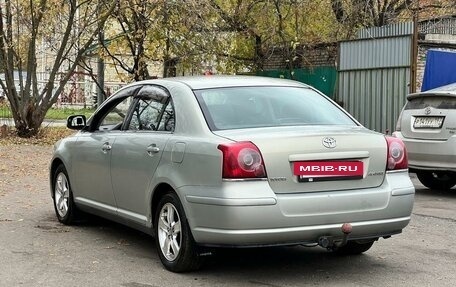 Toyota Avensis III рестайлинг, 2006 год, 585 000 рублей, 3 фотография