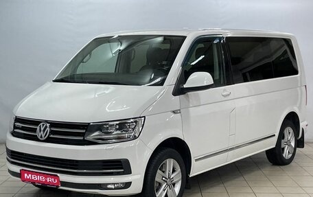 Volkswagen Multivan T6 рестайлинг, 2016 год, 4 150 000 рублей, 1 фотография