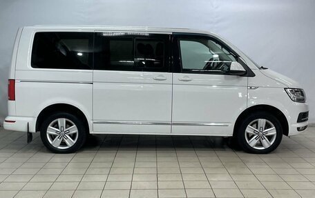 Volkswagen Multivan T6 рестайлинг, 2016 год, 4 150 000 рублей, 8 фотография