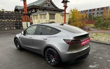 Tesla Model Y I, 2022 год, 6 890 000 рублей, 4 фотография