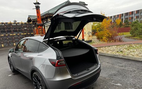 Tesla Model Y I, 2022 год, 6 890 000 рублей, 10 фотография