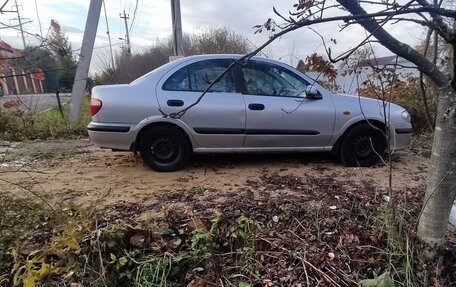 Nissan Almera, 2002 год, 120 000 рублей, 1 фотография