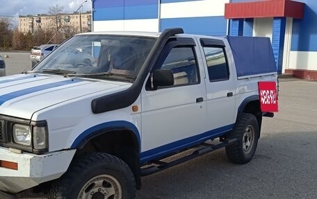 Nissan Datsun D21, 1990 год, 620 000 рублей, 2 фотография