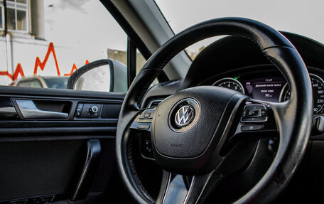 Volkswagen Touareg III, 2012 год, 2 250 000 рублей, 11 фотография