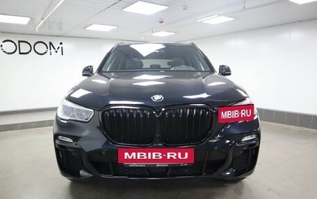 BMW X5, 2019 год, 8 200 000 рублей, 3 фотография