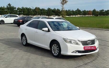 Toyota Camry, 2012 год, 1 350 000 рублей, 10 фотография