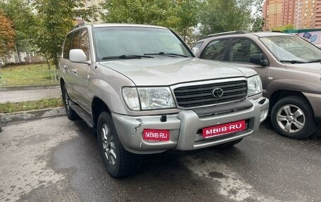 Toyota Land Cruiser 100 рестайлинг 2, 1999 год, 1 000 000 рублей, 1 фотография