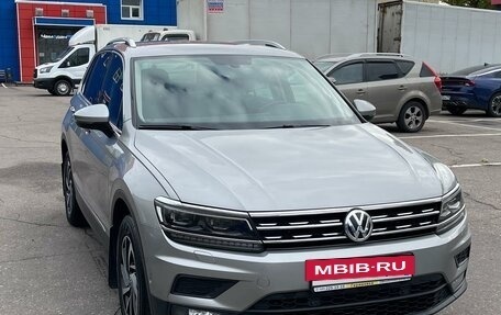 Volkswagen Tiguan II, 2018 год, 2 900 000 рублей, 10 фотография