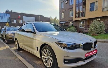 BMW 3 серия, 2018 год, 3 380 000 рублей, 21 фотография