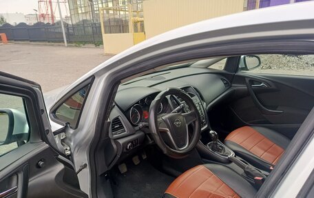 Opel Astra J, 2012 год, 660 000 рублей, 8 фотография