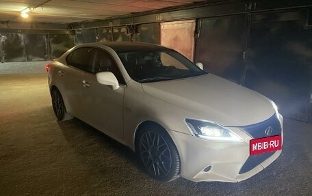 Lexus IS II рестайлинг 2, 2008 год, 1 500 000 рублей, 19 фотография