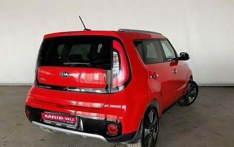 KIA Soul II рестайлинг, 2018 год, 1 700 000 рублей, 4 фотография