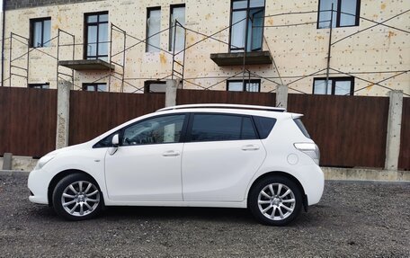 Toyota Verso I, 2011 год, 1 180 000 рублей, 1 фотография