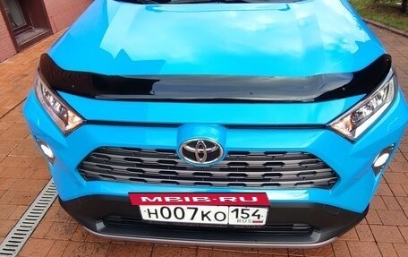 Toyota RAV4, 2019 год, 4 950 000 рублей, 30 фотография