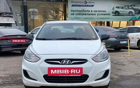 Hyundai Solaris II рестайлинг, 2013 год, 739 990 рублей, 5 фотография