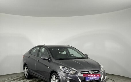 Hyundai Solaris II рестайлинг, 2014 год, 1 135 000 рублей, 2 фотография