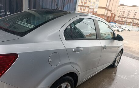 Chevrolet Aveo III, 2013 год, 700 000 рублей, 3 фотография