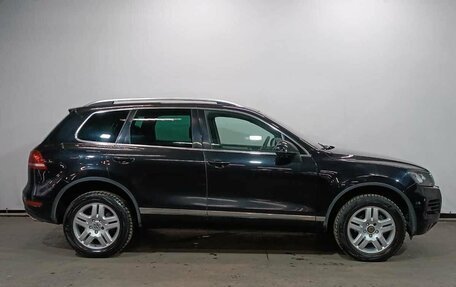 Volkswagen Touareg III, 2010 год, 1 950 000 рублей, 4 фотография