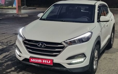 Hyundai Tucson III, 2015 год, 2 250 000 рублей, 1 фотография