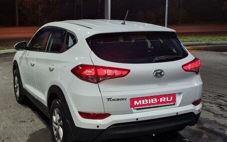 Hyundai Tucson III, 2015 год, 2 250 000 рублей, 5 фотография