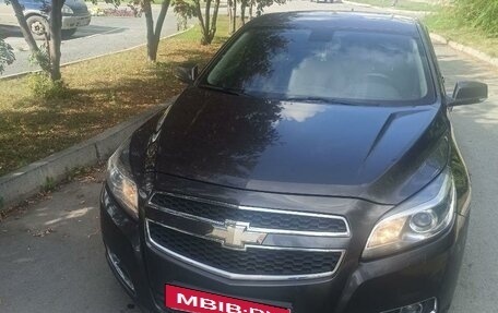 Chevrolet Malibu VIII, 2012 год, 990 000 рублей, 2 фотография