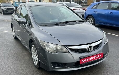 Honda Civic VIII, 2009 год, 850 000 рублей, 2 фотография