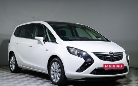 Opel Zafira C рестайлинг, 2014 год, 1 525 000 рублей, 4 фотография