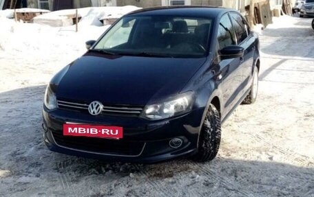 Volkswagen Polo VI (EU Market), 2011 год, 750 000 рублей, 3 фотография