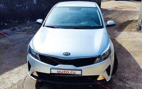 KIA Rio IV, 2021 год, 1 759 500 рублей, 10 фотография