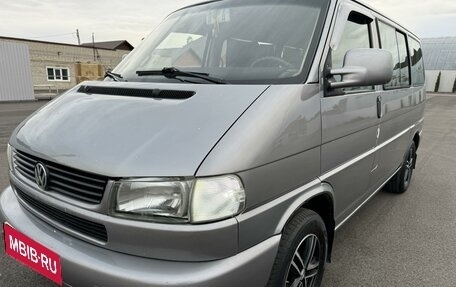 Volkswagen Caravelle T4, 2000 год, 1 650 000 рублей, 1 фотография