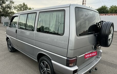 Volkswagen Caravelle T4, 2000 год, 1 650 000 рублей, 4 фотография