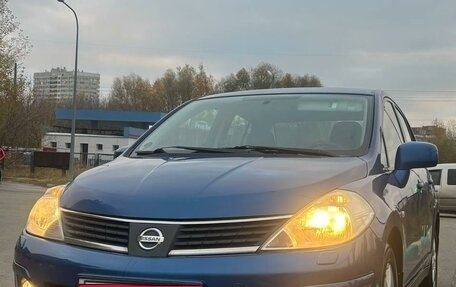 Nissan Tiida, 2008 год, 900 000 рублей, 1 фотография