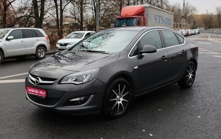 Opel Astra J, 2014 год, 1 400 000 рублей, 1 фотография