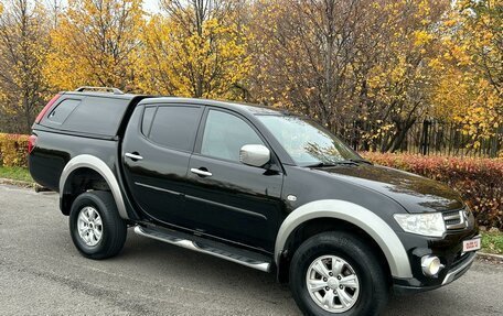 Mitsubishi L200 IV рестайлинг, 2015 год, 1 795 000 рублей, 7 фотография