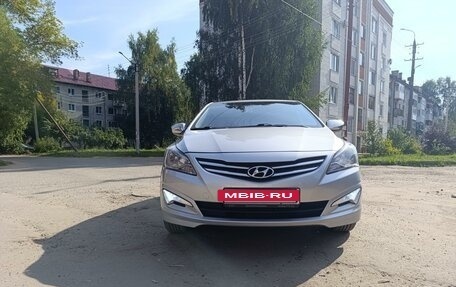 Hyundai Solaris II рестайлинг, 2015 год, 1 150 000 рублей, 8 фотография