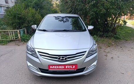 Hyundai Solaris II рестайлинг, 2015 год, 1 150 000 рублей, 14 фотография