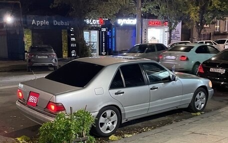 Mercedes-Benz S-Класс, 1995 год, 600 000 рублей, 1 фотография