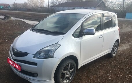 Toyota Ractis I, 2006 год, 700 000 рублей, 3 фотография