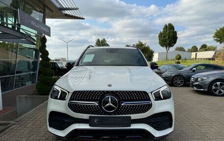 Mercedes-Benz GLE, 2021 год, 9 575 100 рублей, 2 фотография