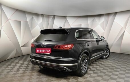 Volkswagen Touareg III, 2019 год, 5 998 000 рублей, 2 фотография