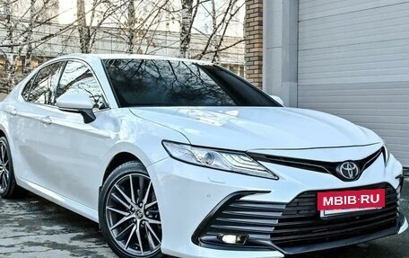 Toyota Camry, 2021 год, 4 000 000 рублей, 2 фотография